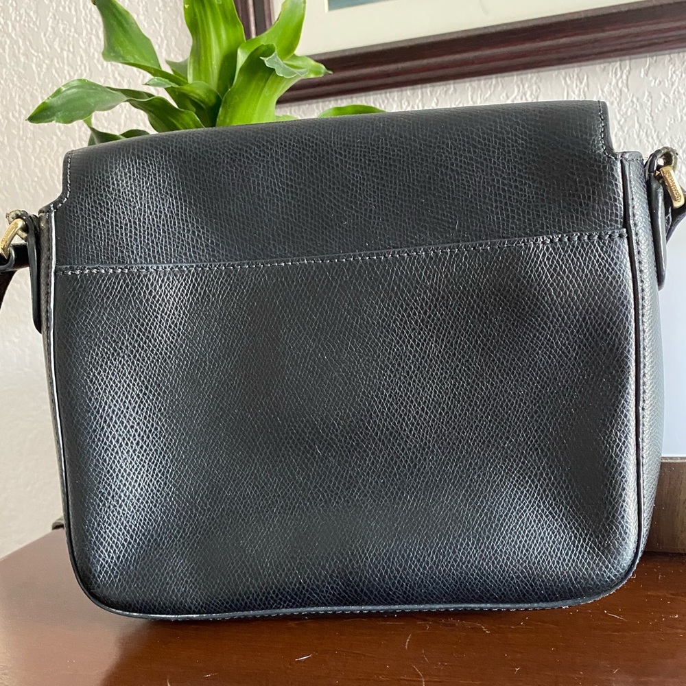 Vera Bradley leather purse - Picture 3 of 6